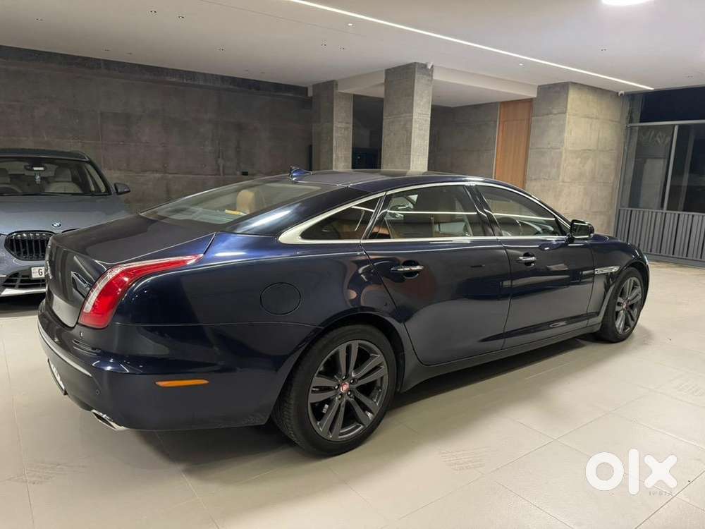 Jaguar Xj 2014 Diesel 35000 Km Driven