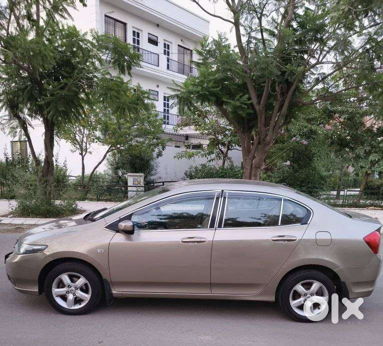 Honda City 2011-2013 1.5 V Mt Sunroof, 2012, Petrol