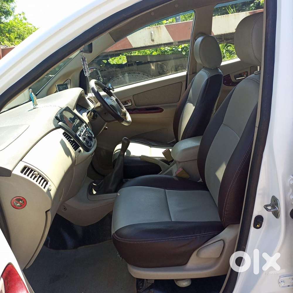 Toyota Innova 2.5 V 7 Str, 2006, Diesel