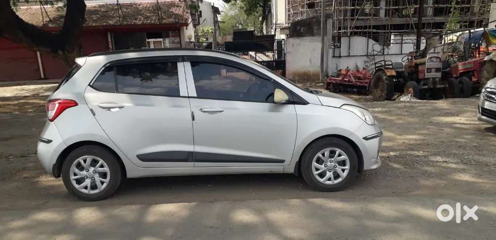 Hyundai I10 Sportz Petrol Manual 2017
