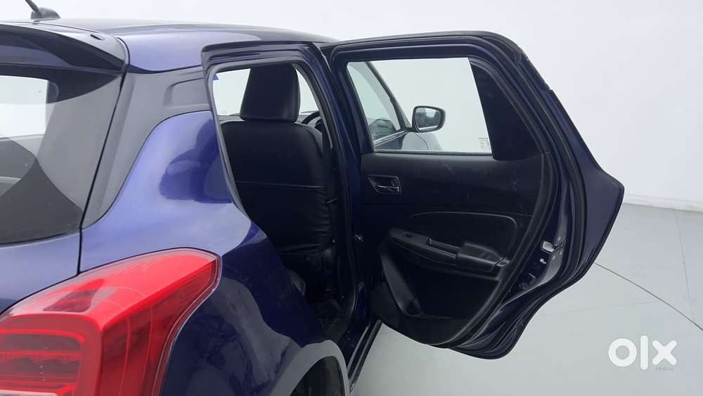 Maruti Suzuki Swift 2018 Vxi, 2022, Petrol