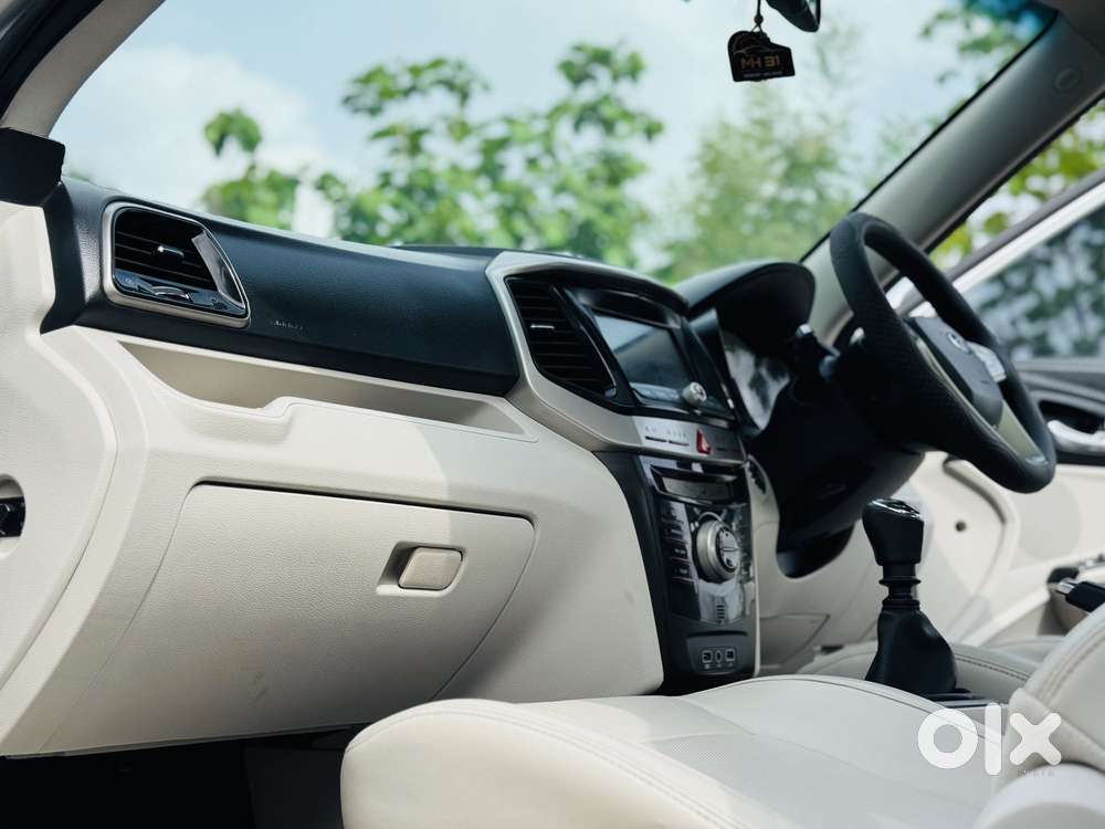 Mahindra Xuv300 W8 Option Diesel, 2019, Diesel