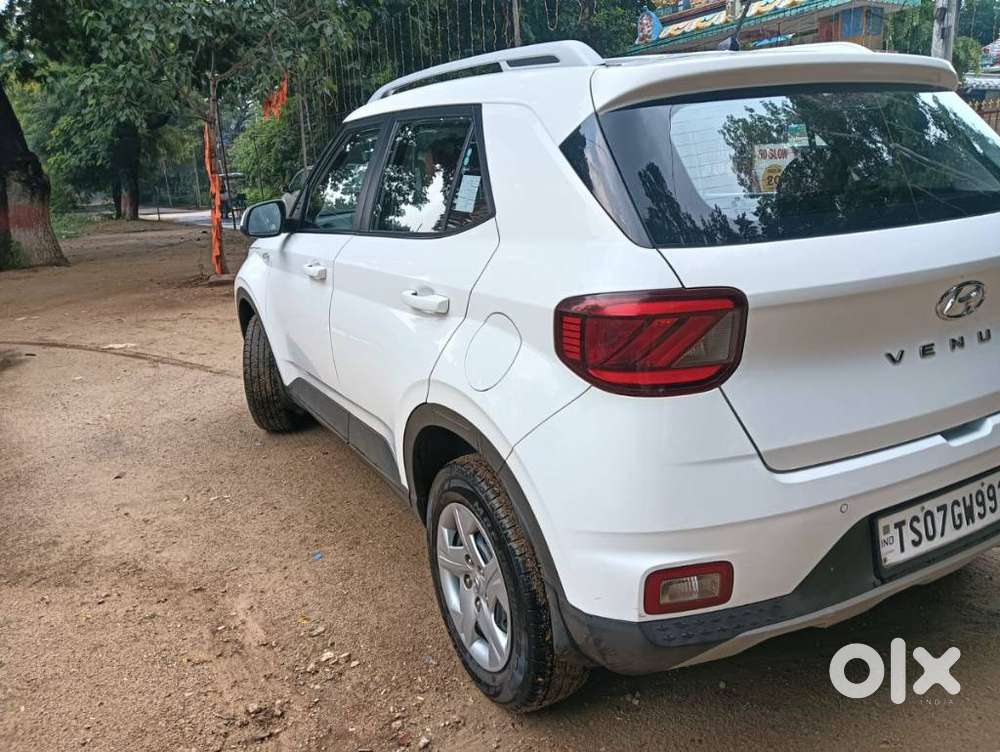 Hyundai Venue 1.0l Turbo Gdi Sx Mt, 2019, Petrol