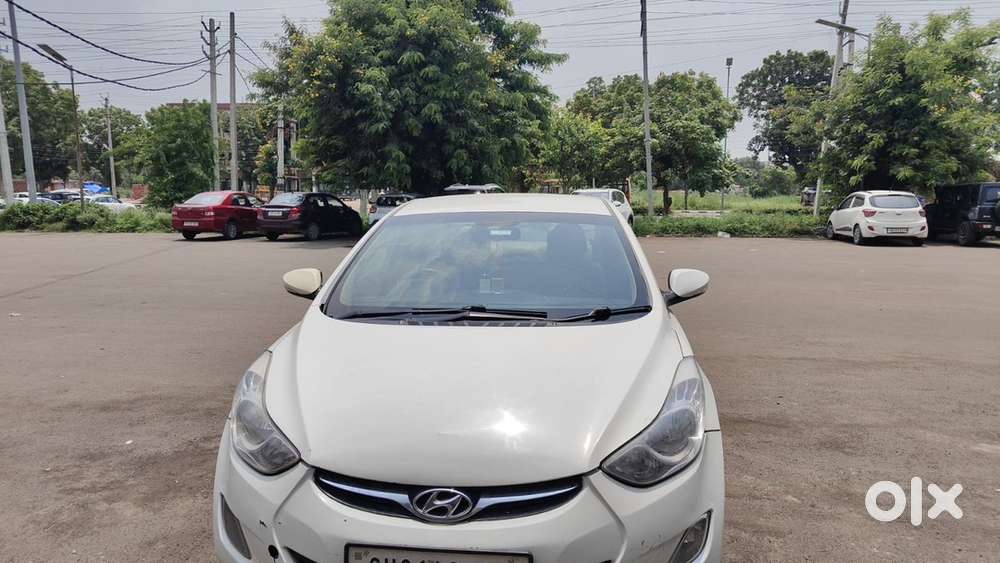 Hyundai New Elantra Diesel 2013