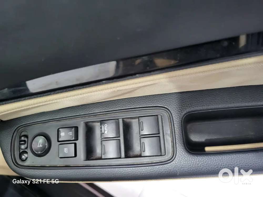 Only 50,000 Kms Automatic Honda Amaze V Cvt Petrol 2020