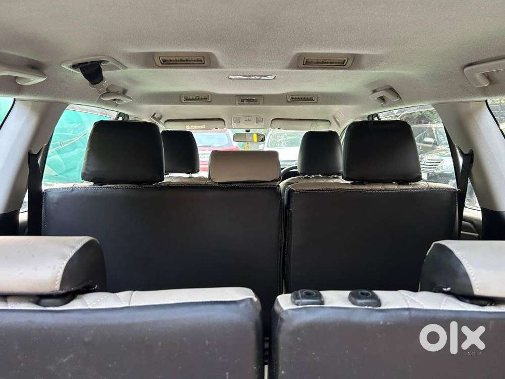 Toyota Innova Crysta 2.4 G Mt, 2019, Diesel