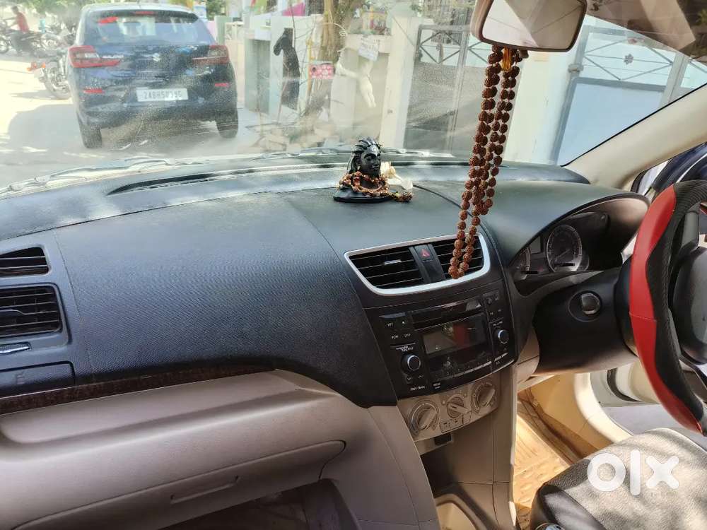 Maruti Suzuki Swift Dzire 2015 Diesel 65000 Km Driven