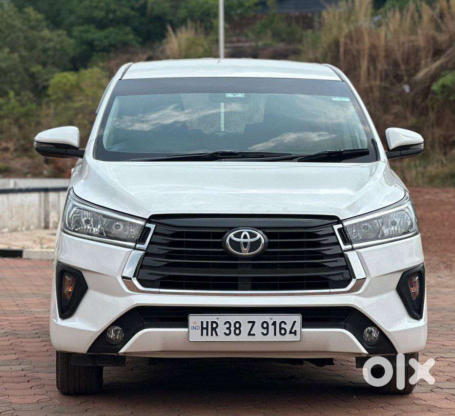 Toyota Innova Crysta 2.4 G Mt 7 Str, 2018, Diesel