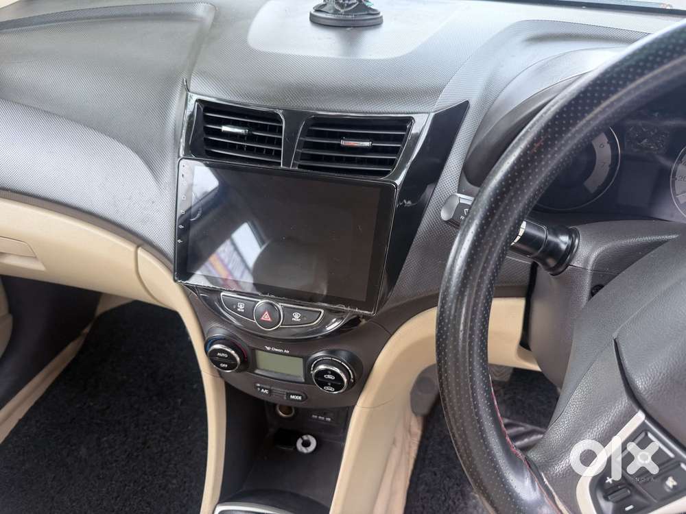 Hyundai Fluidic Verna 1.6 Vtvt Sx, 2012, Petrol