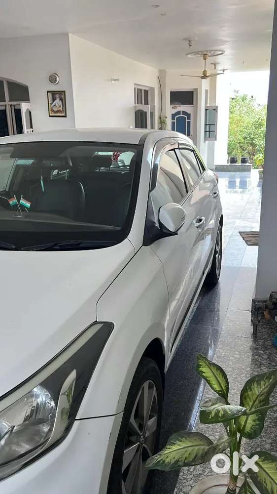 Hyundai I20 2015 Petrol 95000 Km Driven