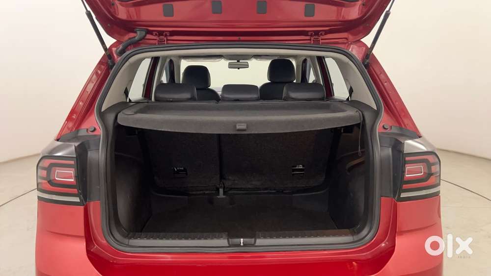 Volkswagen Taigun 1.0 Tsi Highline At, 2022, Petrol
