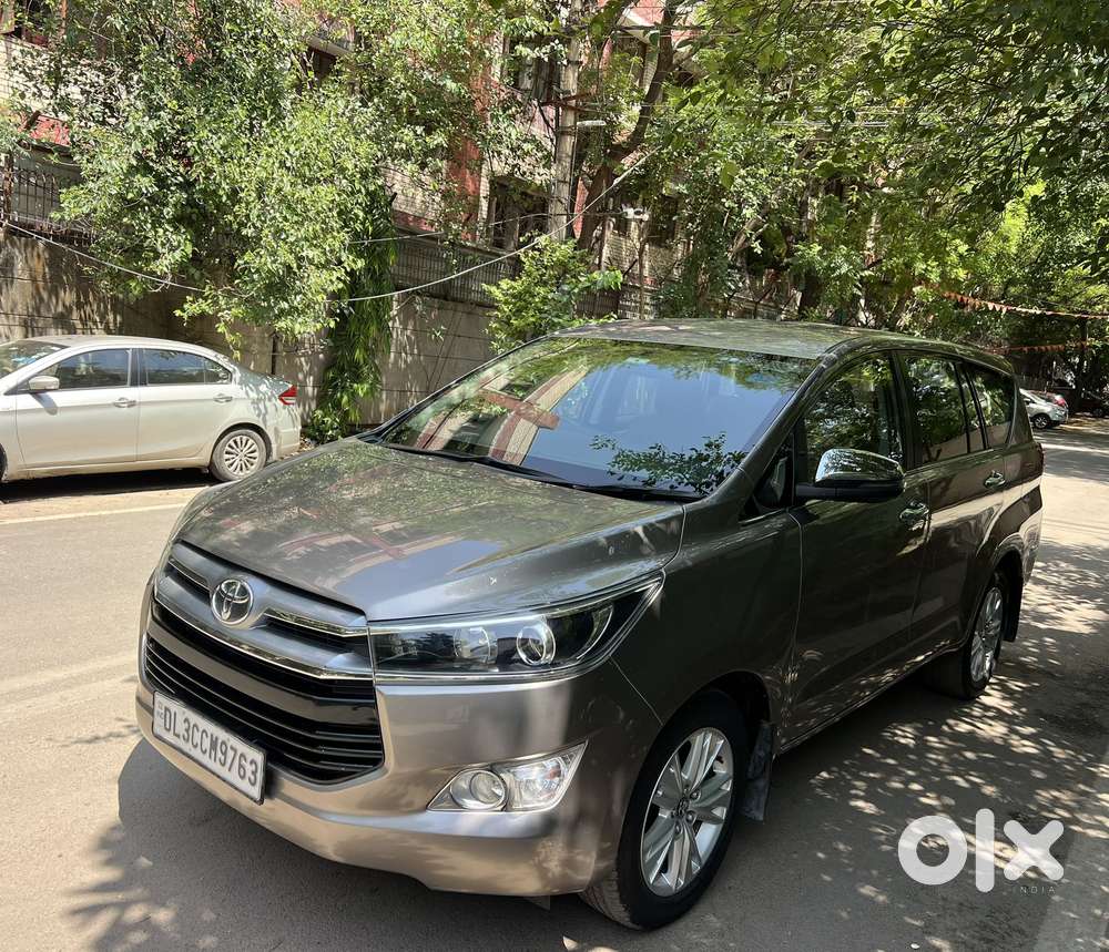 Toyota Innova Crysta 2.7 Zx At, 2017, Petrol