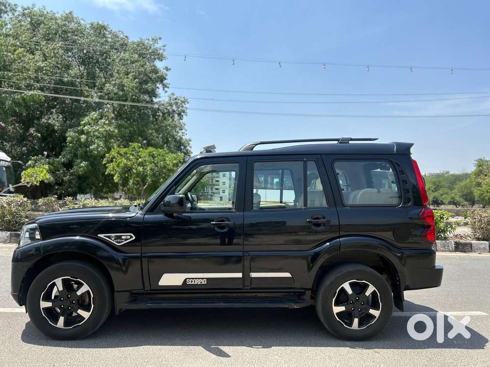 Mahindra Scorpio Classic 2.2 S 11 Mt 7 Cc, 2022, Diesel