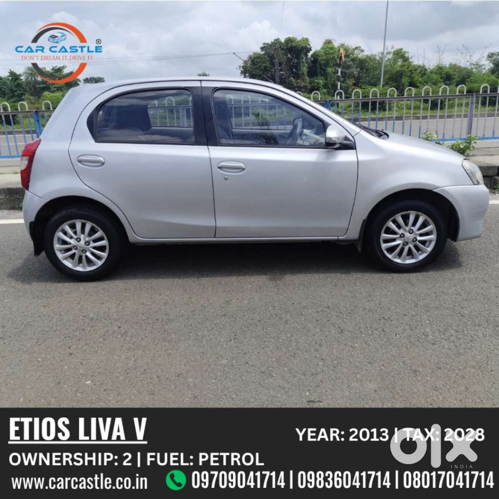 Toyota Etios Liva V, 2013, Petrol