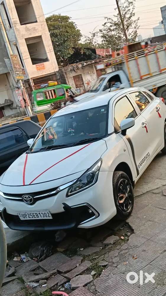 Toyota Glanza 2024 Petrol Well Maintained
