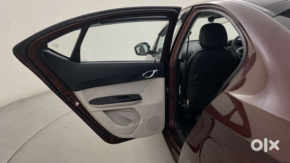 Tata Tigor Xza Plus, 2022, Petrol