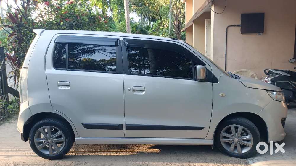 Maruti Suzuki Wagon R Stringray2014