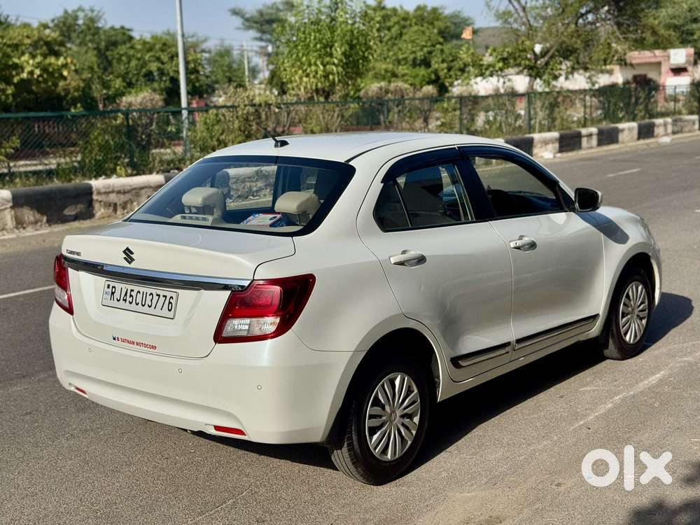 Maruti Suzuki Swift Dzire 1.3 Vxi, 2022, Petrol