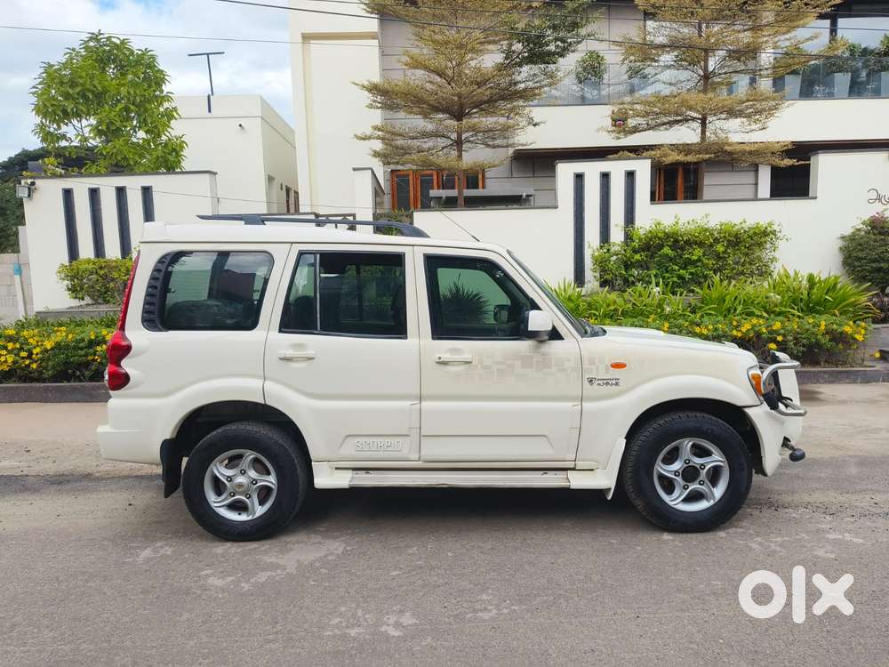 Mahindra Scorpio 2009-2014 Vlx 2wd Airbag At Bsiv, 2011, Diesel