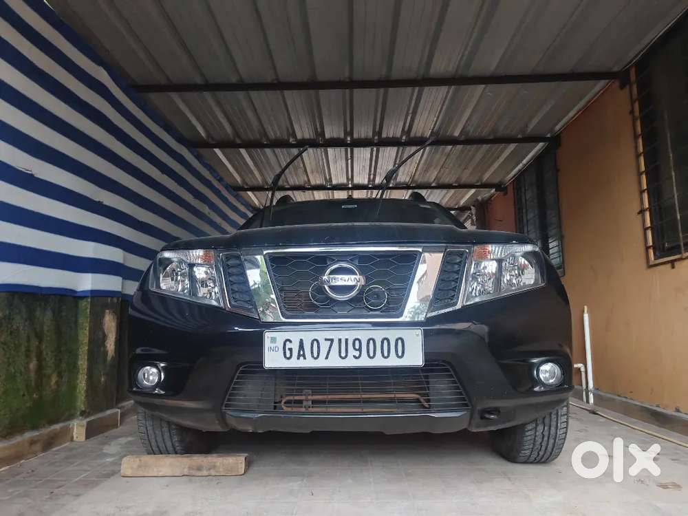 Nissan Terrano 2014 Petrol, Top Model , Crystal Black Colour