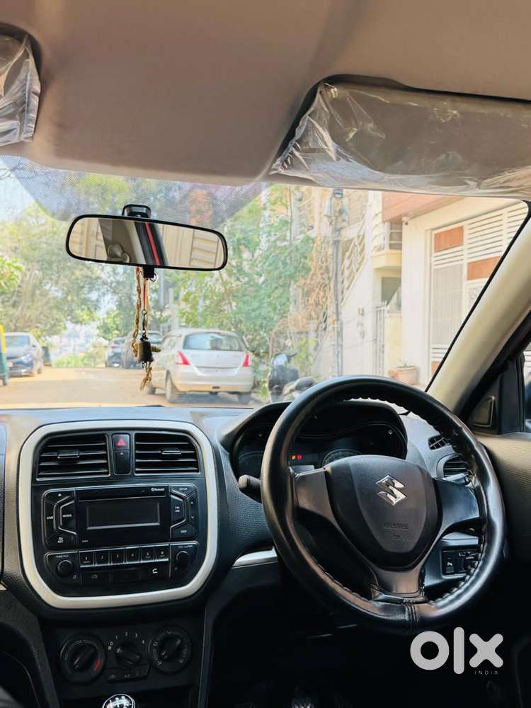 Maruti Suzuki Brezza Vdi, 2018, Diesel