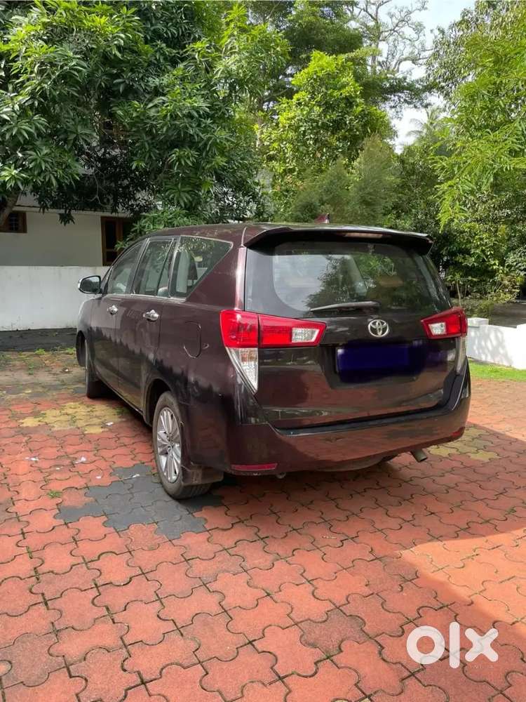 Toyota Innova Crysta 2.8 Z 2016 Diesel