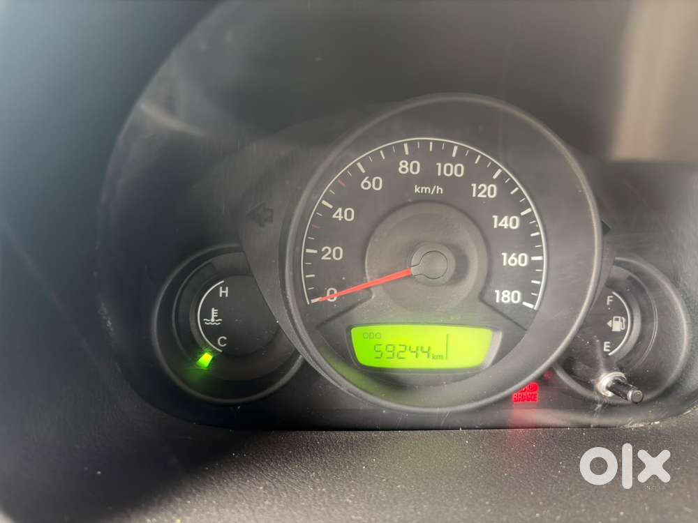 Hyundai Eon Era +, 2017, Petrol