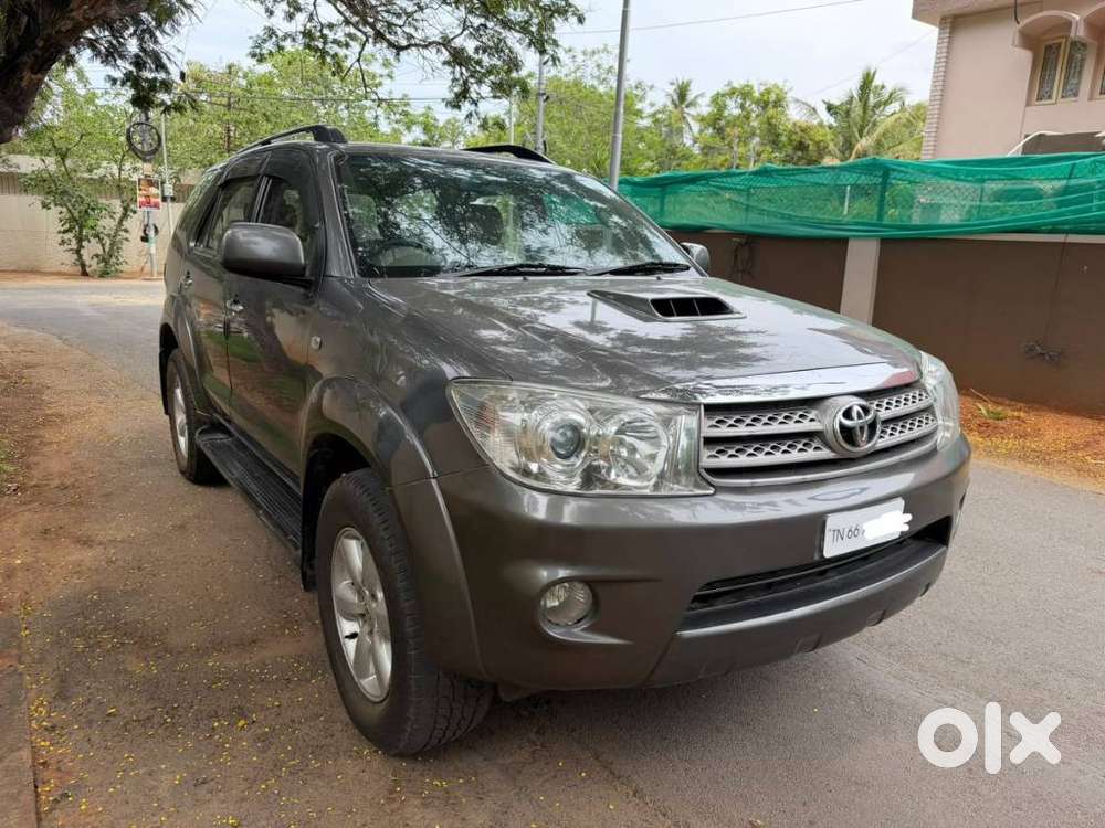 Toyota Fortuner 3.0 4x4 Manual, 2011, Diesel