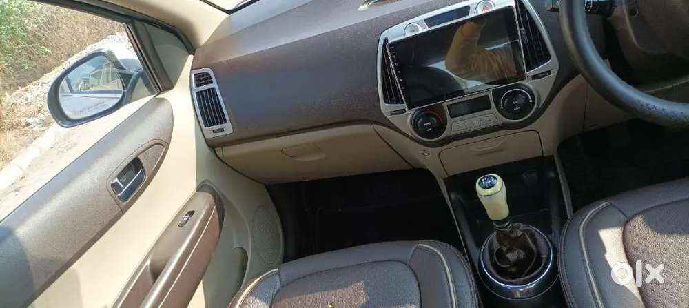 Hyundai I20 Asta Diesel 2012