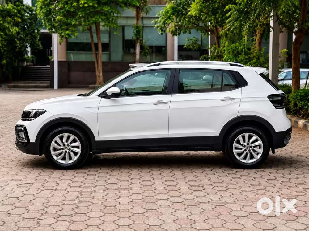 Volkswagen Taigun 1.0 Tsi Highline At, 2024, Petrol