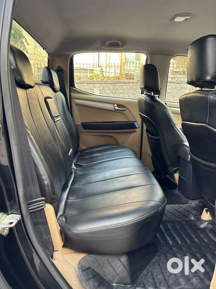 Isuzu V-cross Z 4x4 Mt, 2018, Diesel