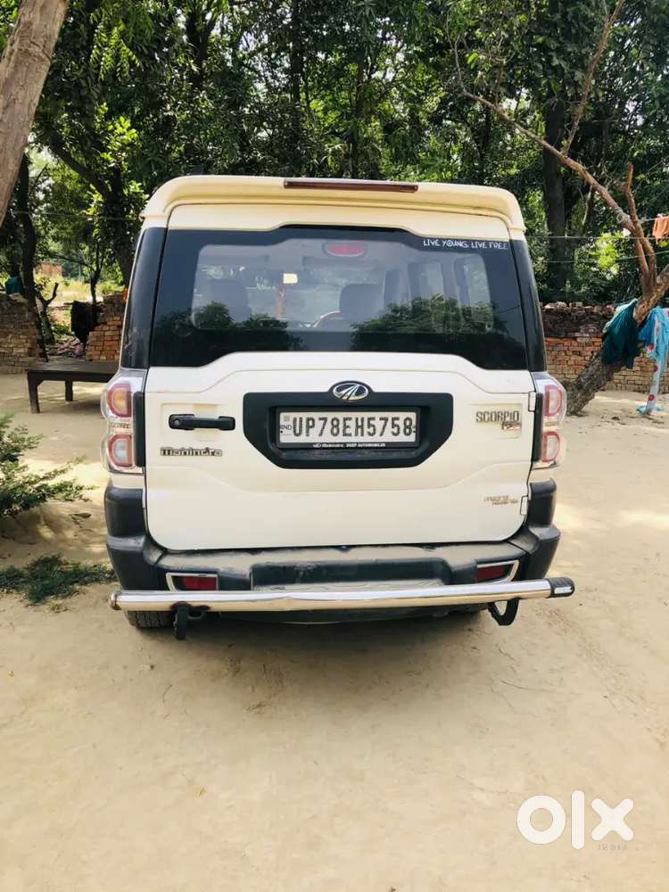 Mahindra Scorpio 2016 Diesel 125000 Km Driven