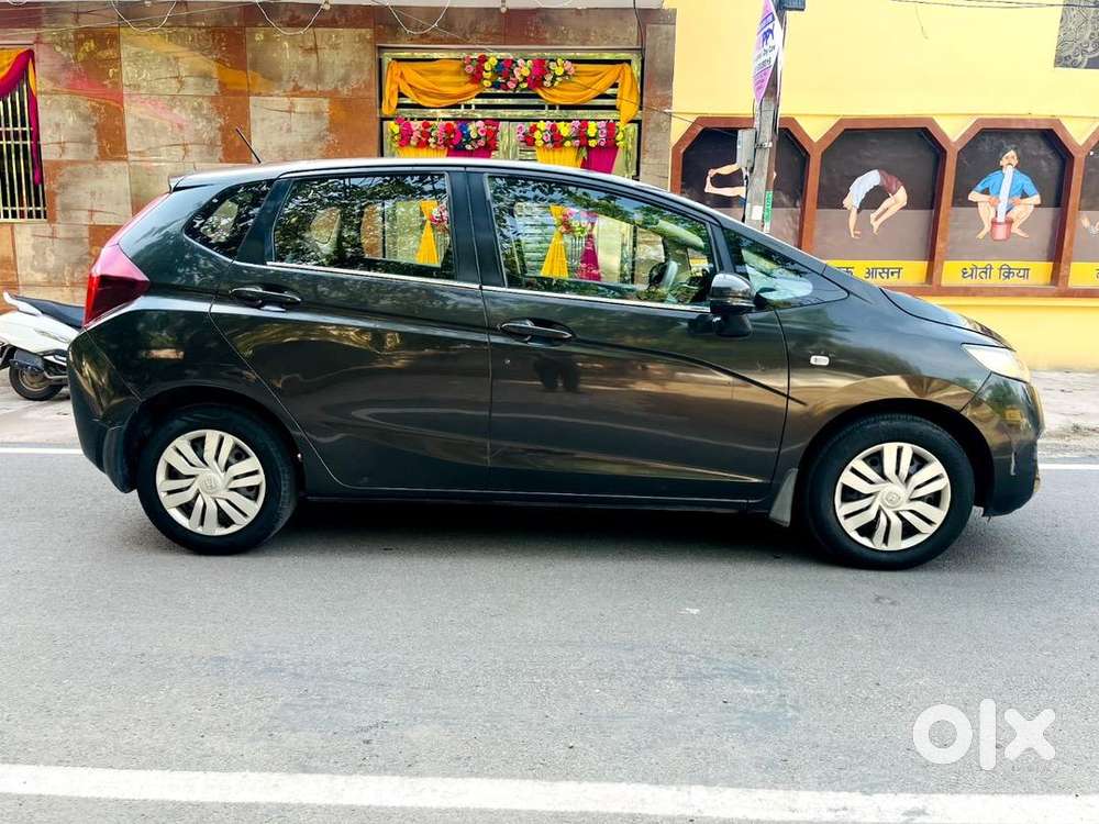 Honda Jazz 2015 Petrol Well Maintained