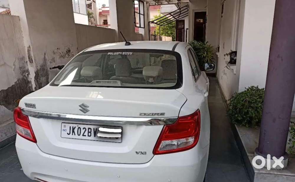 Maruti Suzuki Dzire 2017 Petrol Good Condition