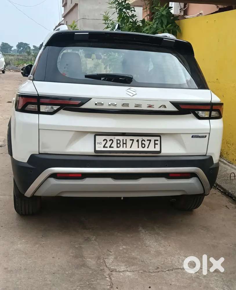 Maruti Suzuki Brezza 2022 Manual 1st