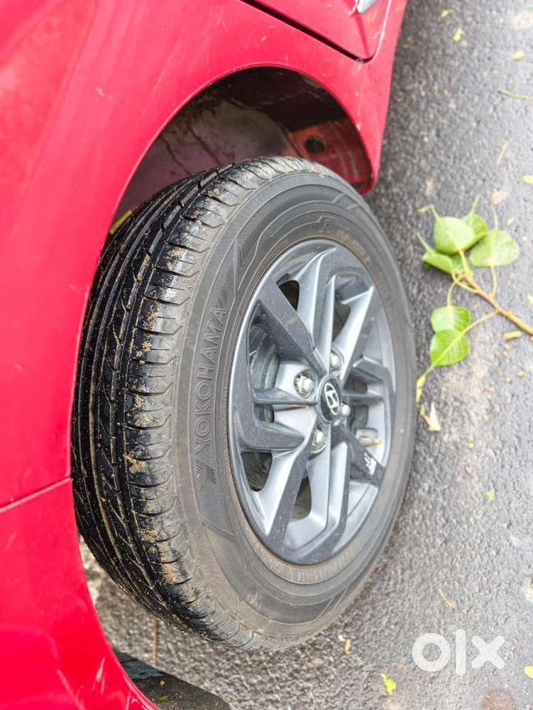 Brand New Condition I 10 Nios Sport Cng Model With New Tyer