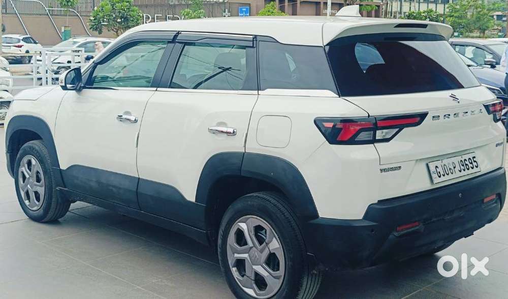 Maruti Suzuki Brezza 1.5 Lxi Smart Hybrid, 2022, Petrol