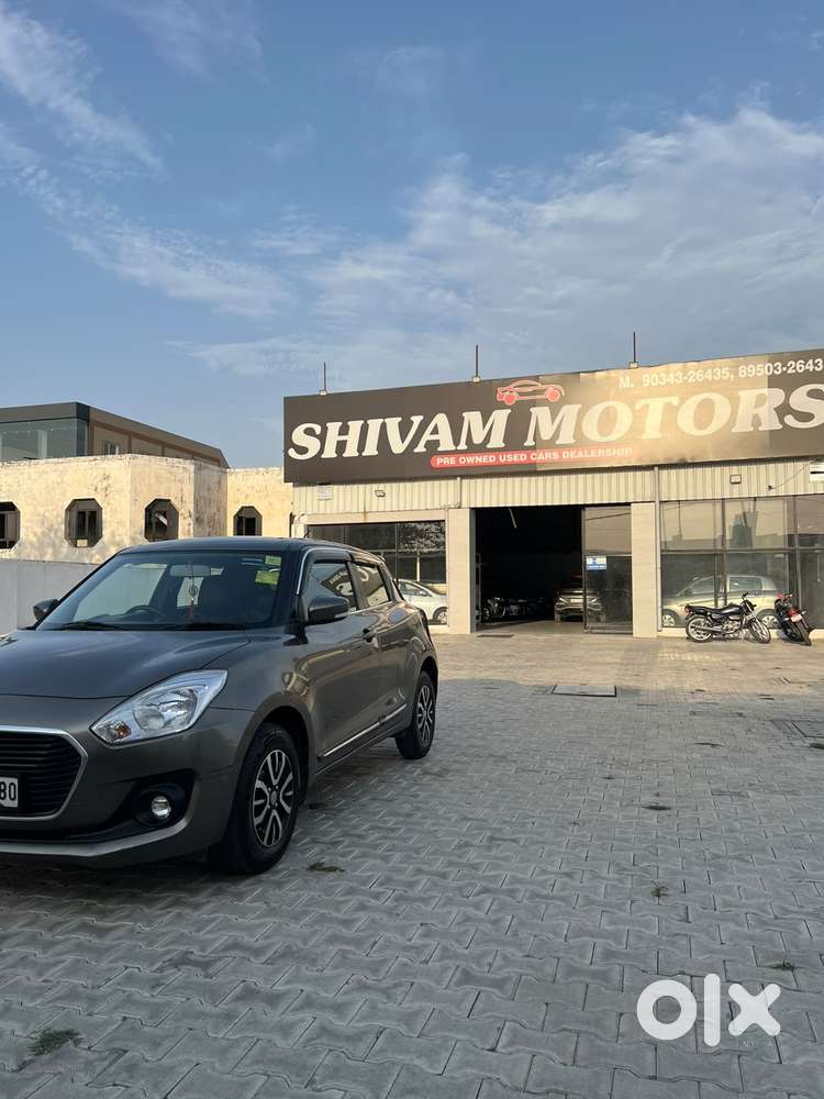 Maruti Suzuki Swift Vxi Optional, 2020, Petrol