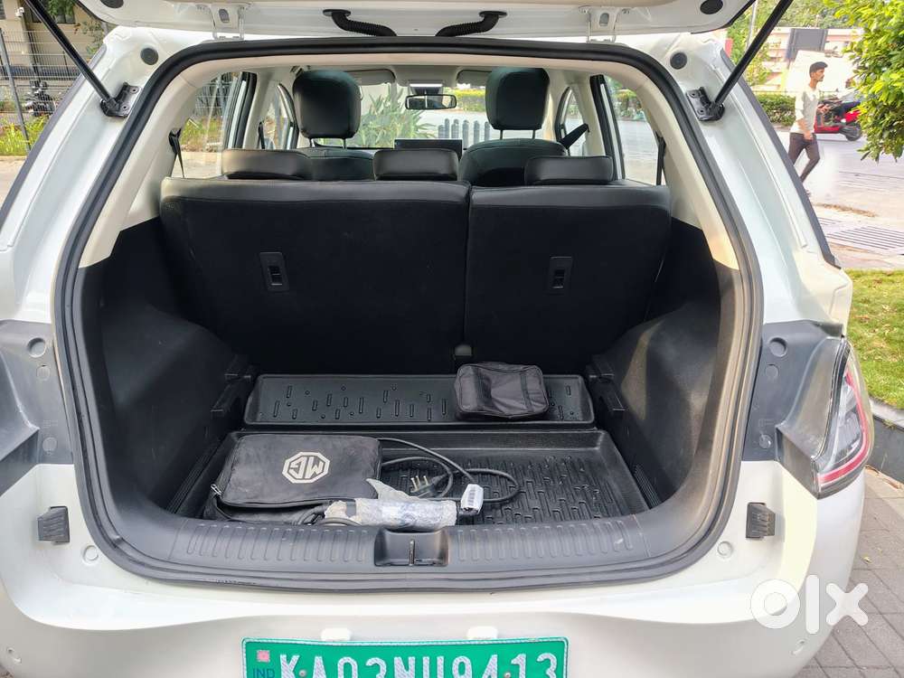 Mg Windsor Ev Essence, 2024, Electric