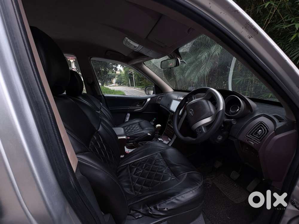 Mahindra Xuv500 2014