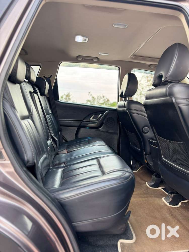 Mahindra Xuv500 W10 At, 2017, Diesel