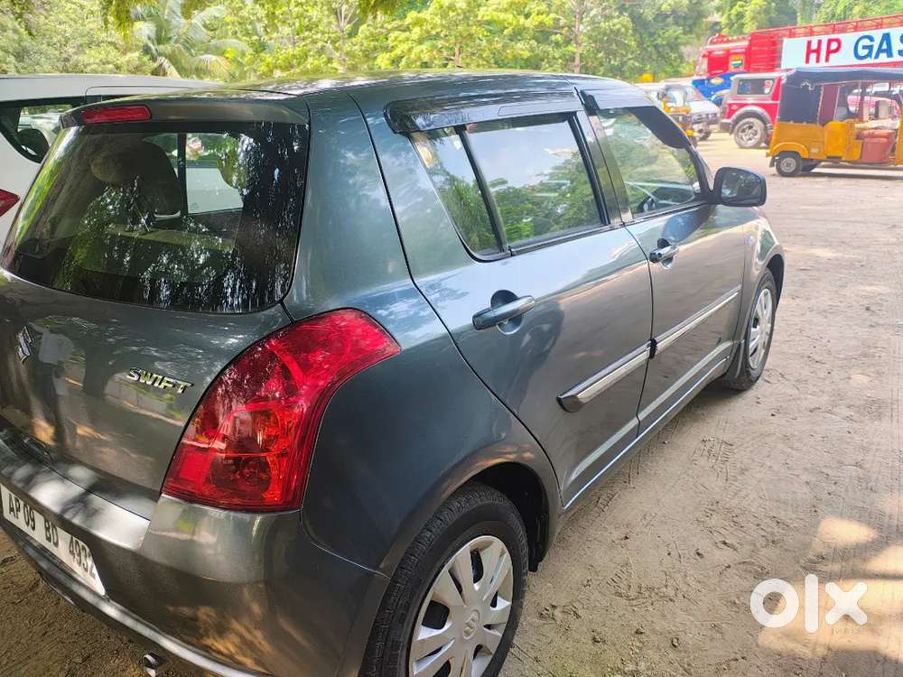 Maruti Suzuki Swift 2006 Manual Petrol