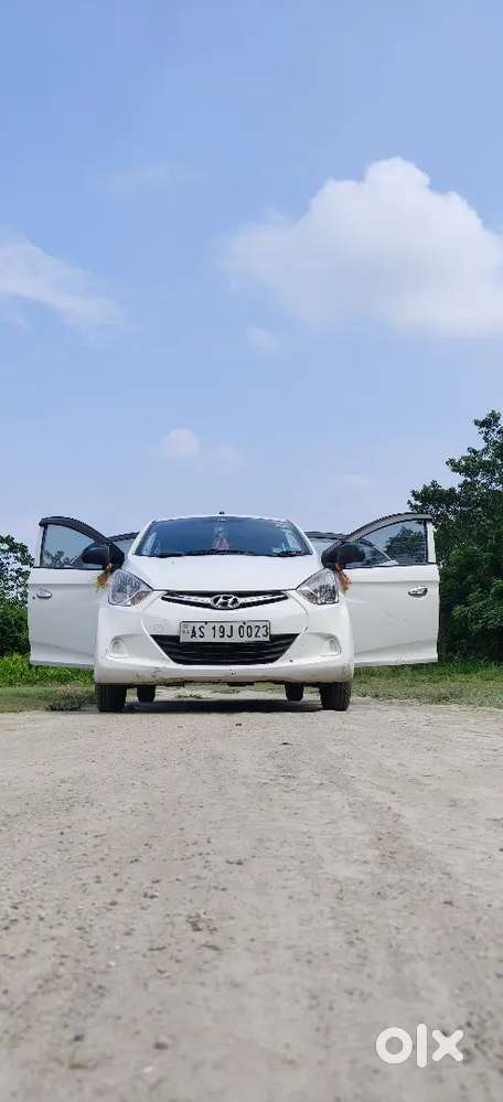 Hyundai Eon Plus 2017 Variant