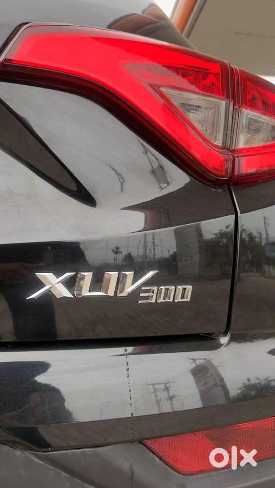 Mahindra Xuv300 W8 Option, 2021, Petrol
