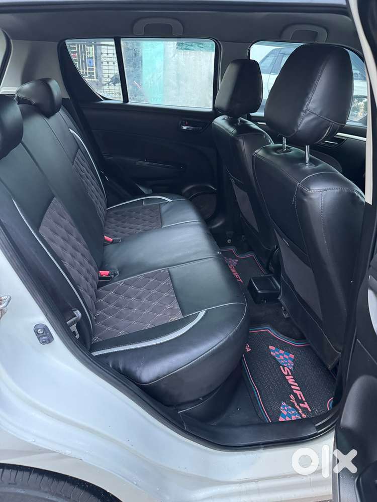 Maruti Suzuki Swift Vxi, 2012, Petrol