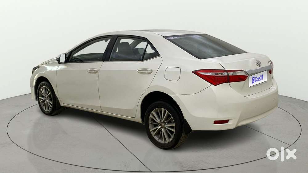 Toyota Corolla Altis 2013-2017 Vl At, 2016, Petrol