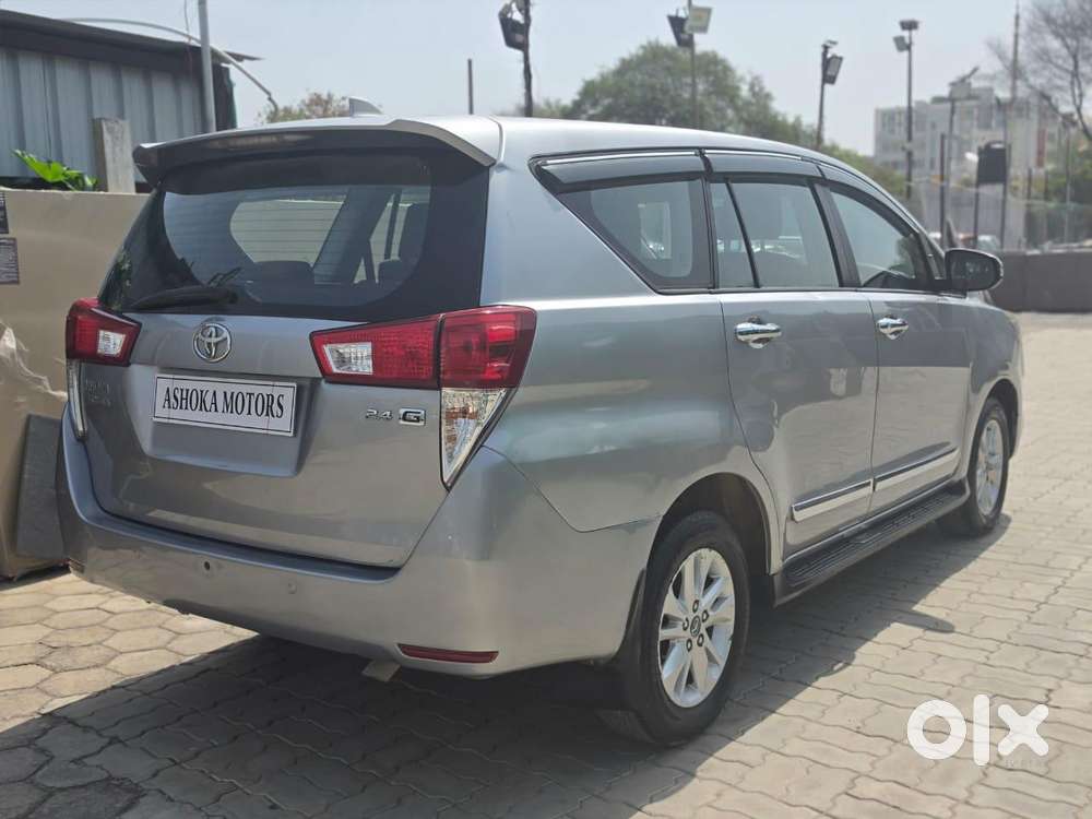 Toyota Innova Crysta 2.4 G Mt 7 Str, 2017, Diesel