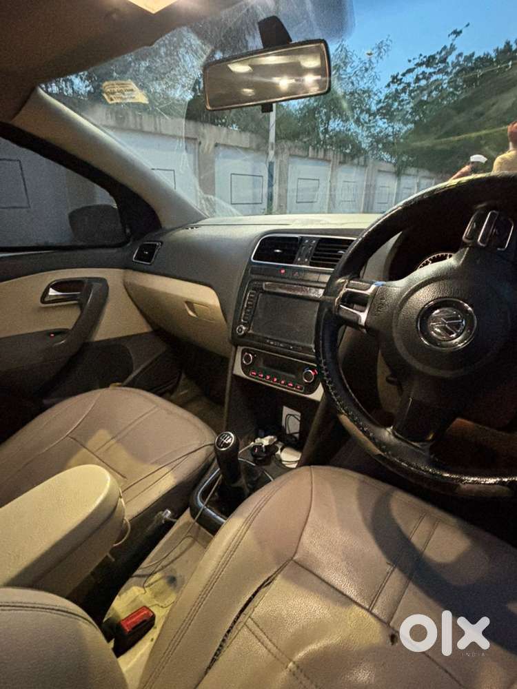 Volkswagen Vento 1.6  2011 December Diesel