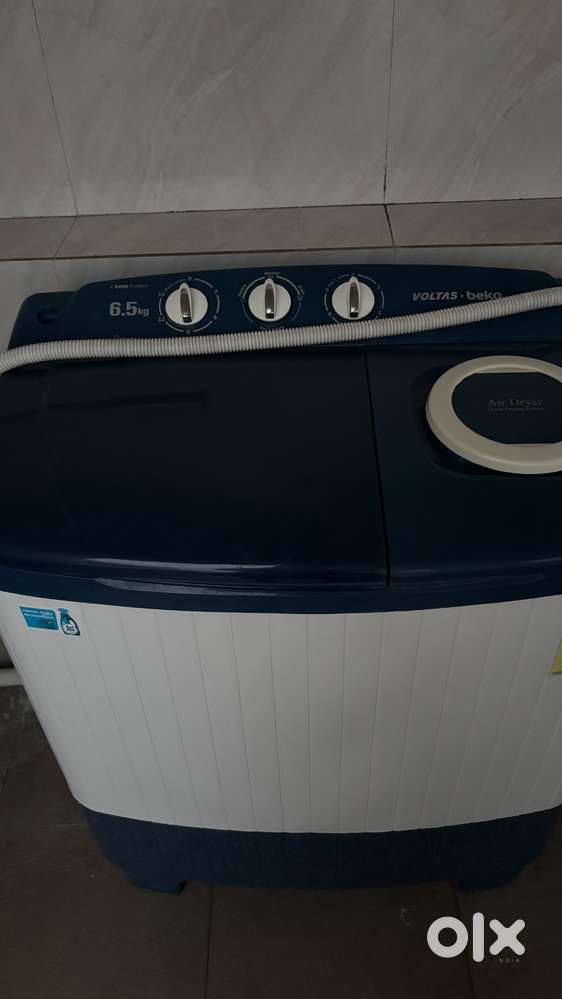 Voltas Semi-Automatic Washing Machine &ndash; Like New
