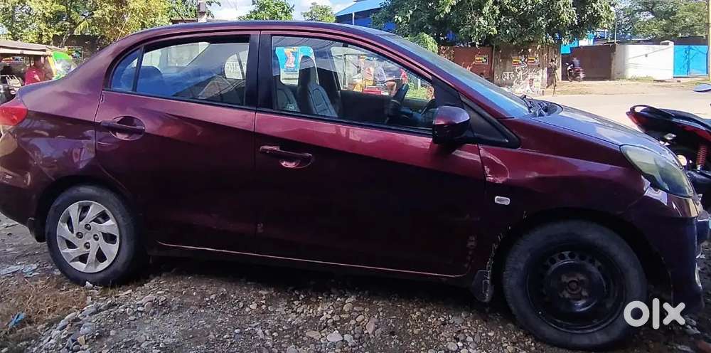 Honda Amaze 1.5 S 2013